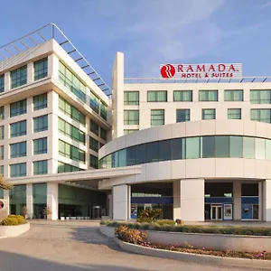4* Hotel Ramada & By Wyndham Izmir